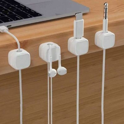Range cables - MagneticCableOrganizer™ - Blanc - Ma maison tendance